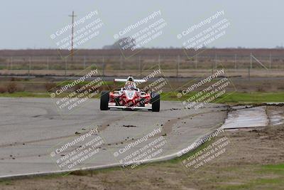 media/Jan-15-2023-CalClub SCCA (Sun) [[40bbac7715]]/Group 2/Qualifying (Sweeper)/